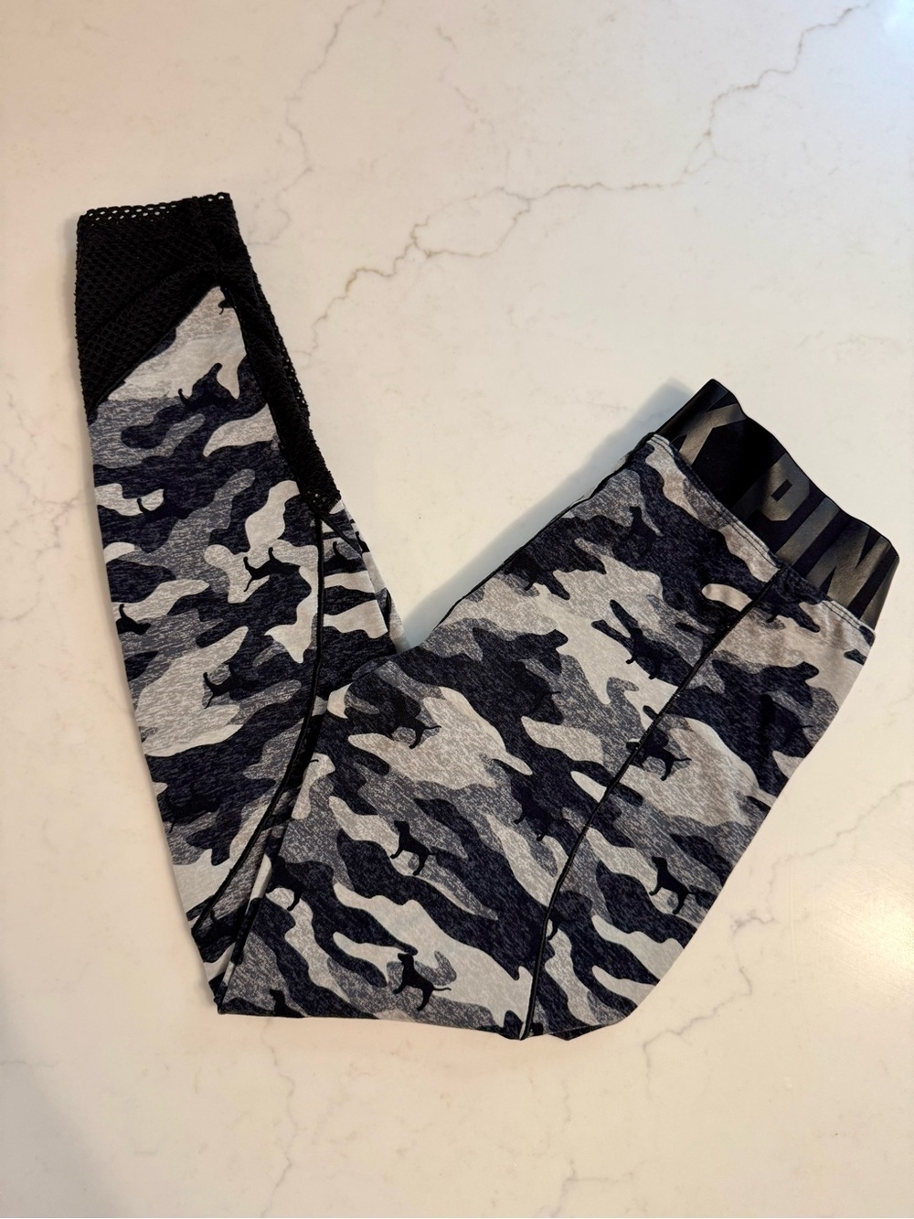 PINK Victoria's Secret Kids Camo Active Leggings - Black & Gray